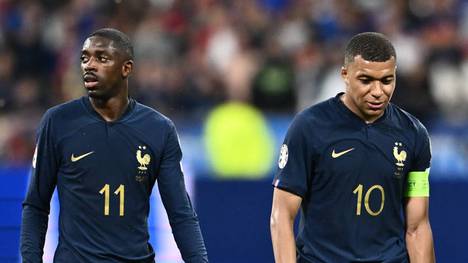PSG-Experte Alexis Menuge spricht über die Rolle, die der Transfer von Ousmane Dembélé in der Mbappé-Saga spielt.
