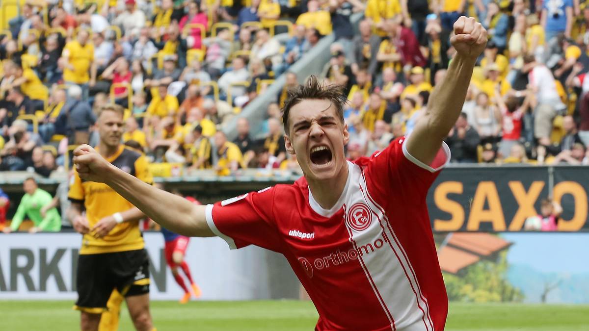 Weil die Fohlen im 4-4-2 zuletzt für die Gegner immer ausrechenbarer wurden, wird derzeit ein neues System einstudiert. Im 4-3-3 sollen drei zentrale Mittelfeldspieler zur Geltung kommen - die Chance für Florian Neuhaus, der nach seiner Leihe zu Fortuna Düsseldorf nun am Niederrhein aufschlägt