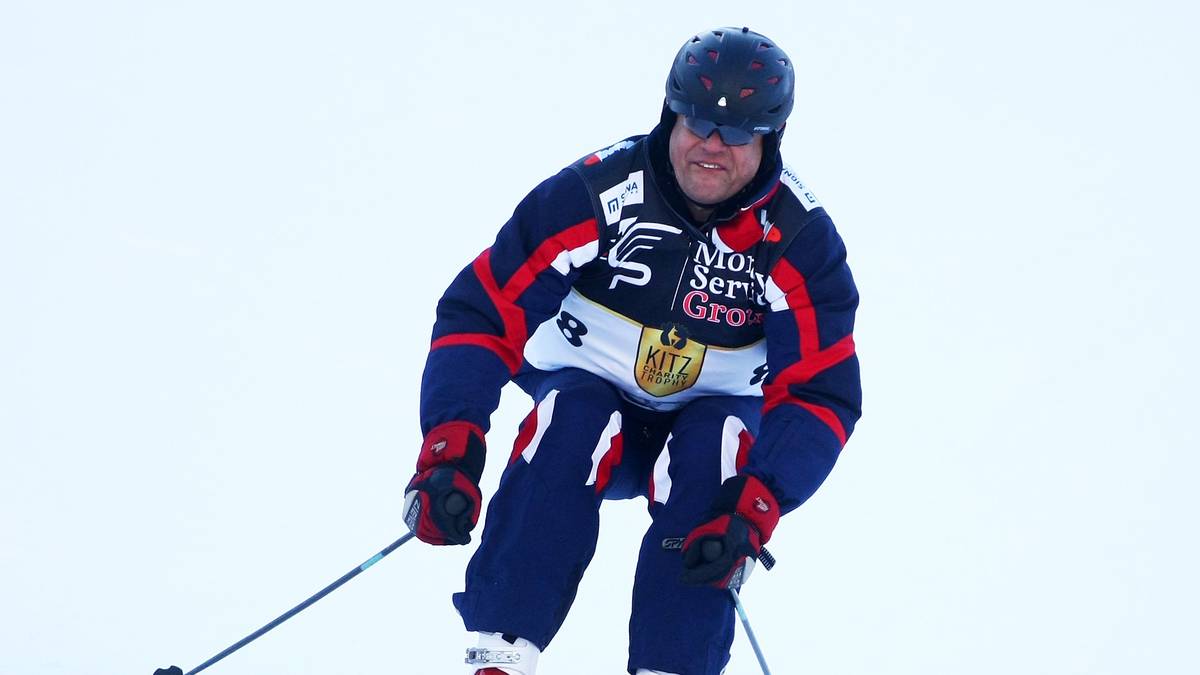 JÜRGEN HINGSEN: Immer wieder Daley Thompson. Als Deutschlands Zehnkampf-Gott der 1980er-Jahre genug hatte, den Amerikaner immer gewinnen zu sehen, machte er Schluss - und wurde stattdessen 2006 Fünfter bei "Let's Dance"