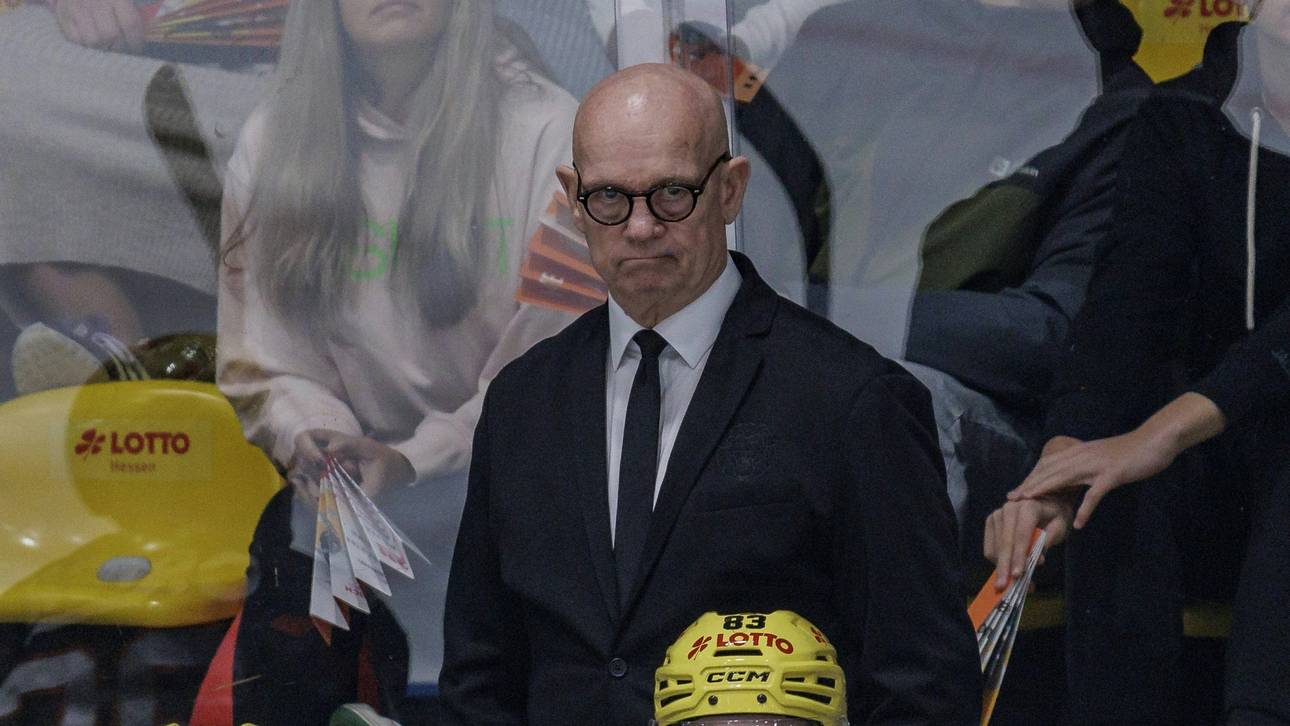 Frankfurt entlässt Trainer