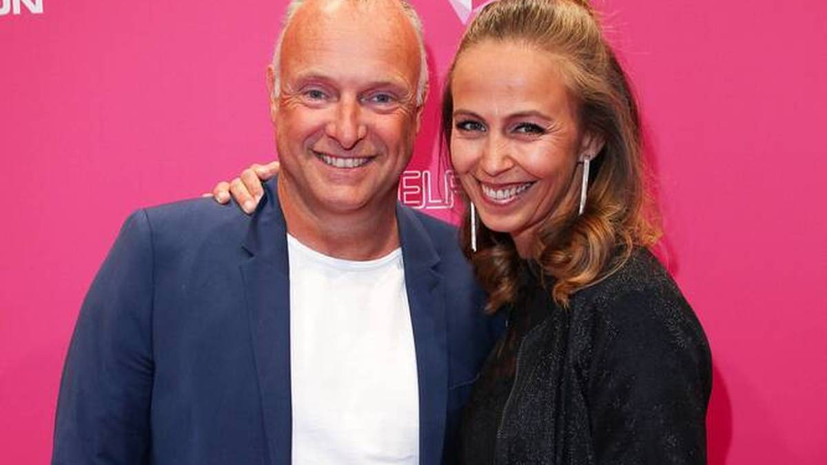 Frank Buschmann ist verheiratet mit Reporter-Kollegin Lisa Heckl