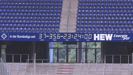 Die Stadionuhr des HSV im Jahr der Installierung 2001/2002