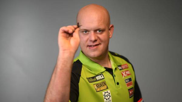 LONDON, ENGLAND - NOVEMBER 25: Michael van Gerwen poses for a photo during a Media Opportunity for the William Hill World Darts Championship on November 25, 2019 in London, England. (Photo by Alex Davidson/Getty Images)