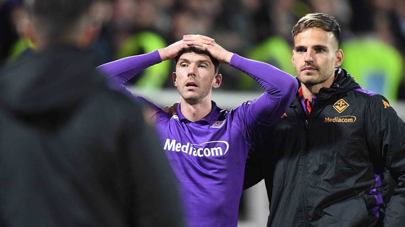 Robin Gosens bekam die dramatischen Szenen um Edoardo Bove auf dem Rasen mit