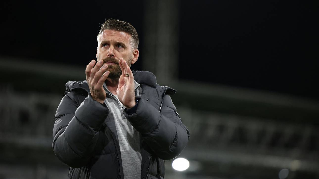 Neuer Trainer für England-Schlusslicht