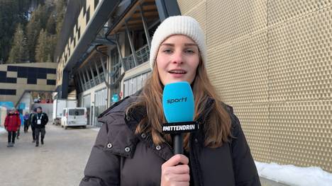 Die DSV-Mixed-Staffel sorgt gleich im ersten Biathlonrennen bei den Olympischen Winterspielen für eine Medaille! Doch wer steckt wirklich hinter dem Erfolg? SPORT1-Reporterin Sophie Affeldt verrät, wer als heimlicher Held der deutschen Biathlon-Staffel gelten könnte.