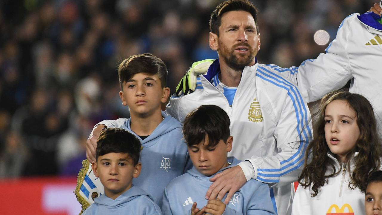 Herzzerreißend! Messi-Fan bricht in Tränen aus