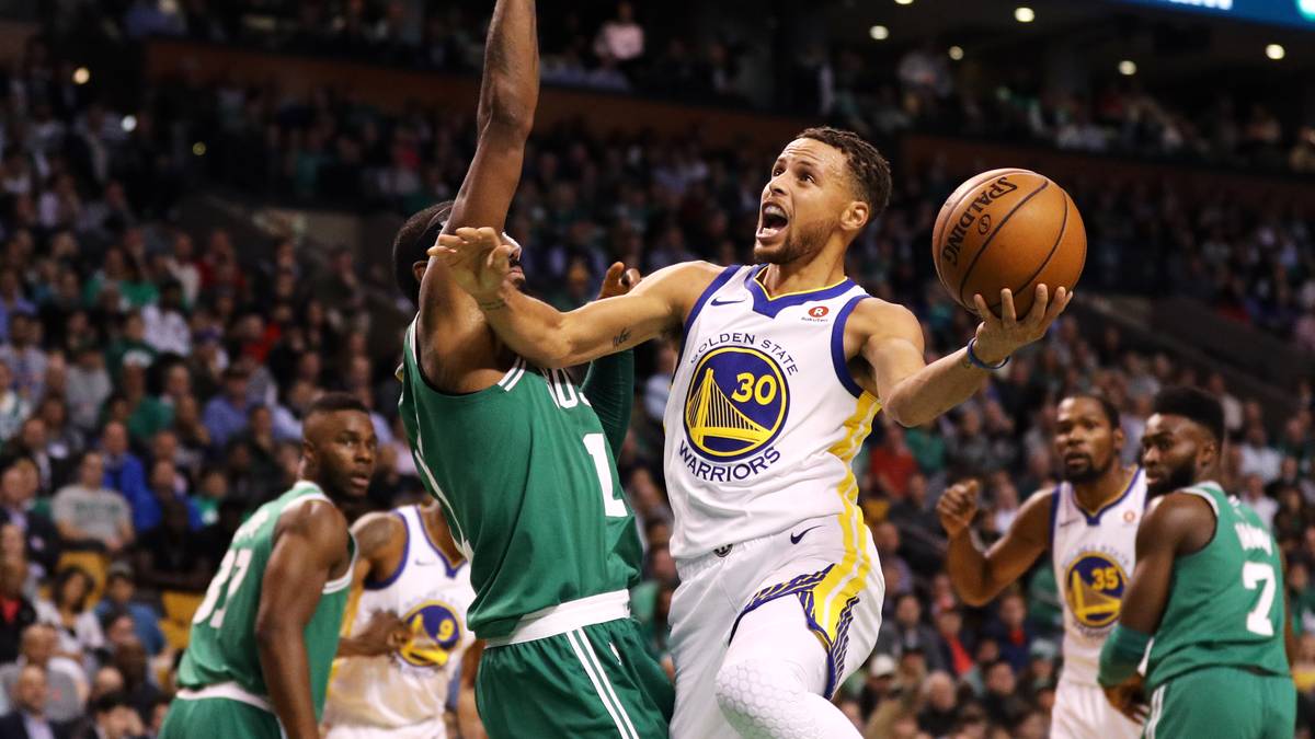 STEPHEN CURRY (Golden State Warriors, Point Guard)