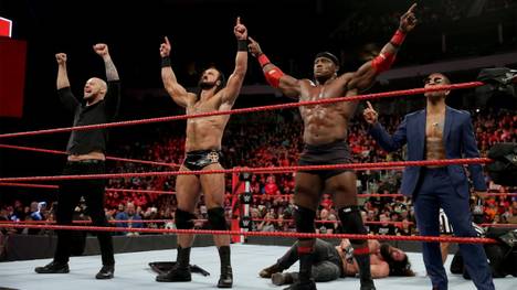 Unangefochten bei WWE RAW: Baron Corbin, Drew McIntyre, Bobby Lashley und dessen Manager Lio Rush (v.l.)