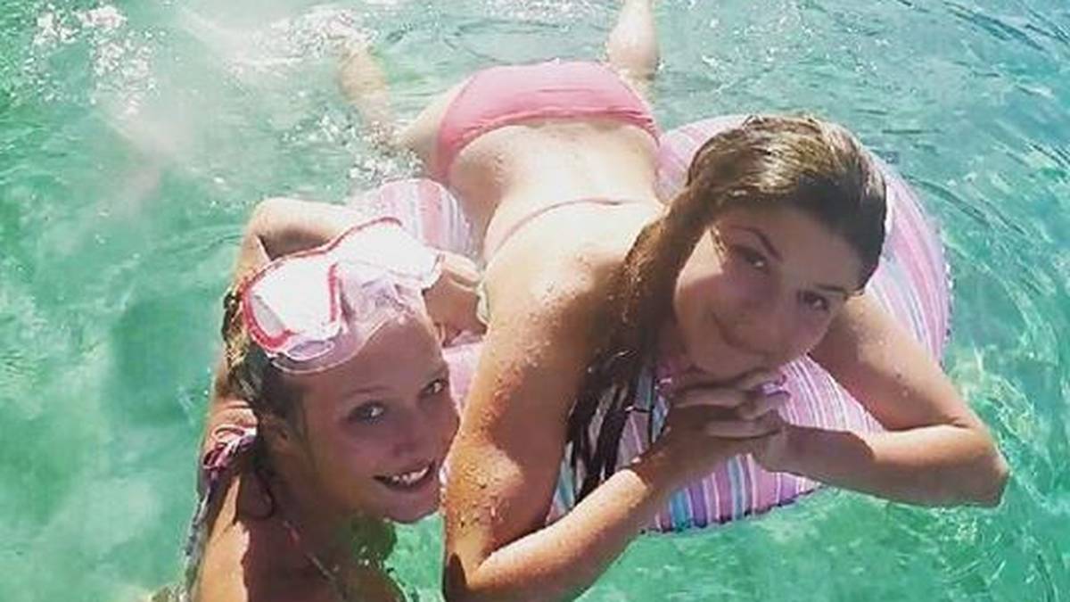 Das ist Franzine (r.), die Freundin von Matthias Musche. Der Linksaußen vom SC Magdeburg kämpft bei der WM um Spielminuten, den Kampf um das Herz seiner Freundin hat er längst gewonnen