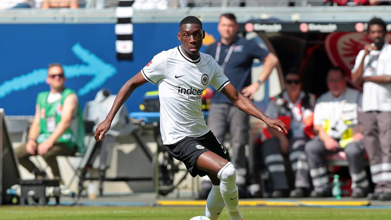 Bleibt Kolo Muani doch?