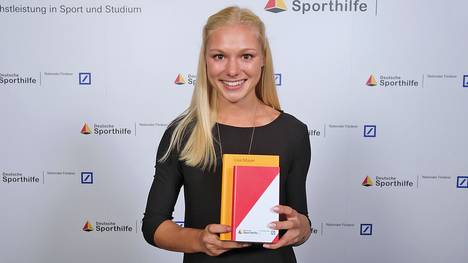 Lisa Mayer erhält Sport-Stipendiat