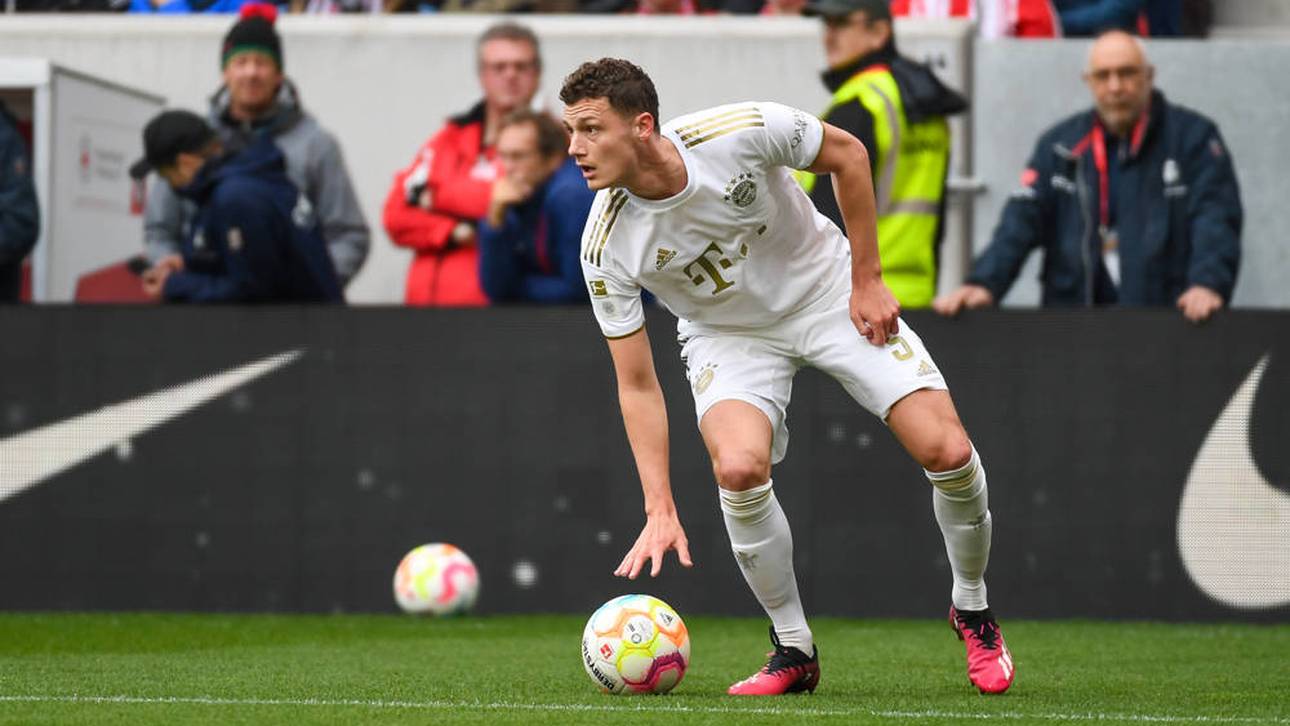 Gellendes Pfeifkonzert für Pavard