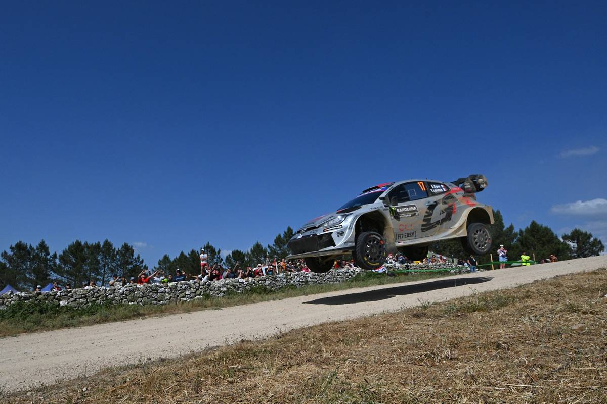 Rallye-WM: Ogier gewinnt auf Sardinien