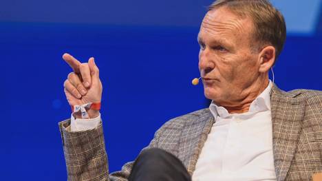 Die Hoeneß-Kritik an Dortmunds Transferpolitik wurde zunächst von Michael Zorc erwidert. Jetzt legen drei weitere BVB-Größen nach. 