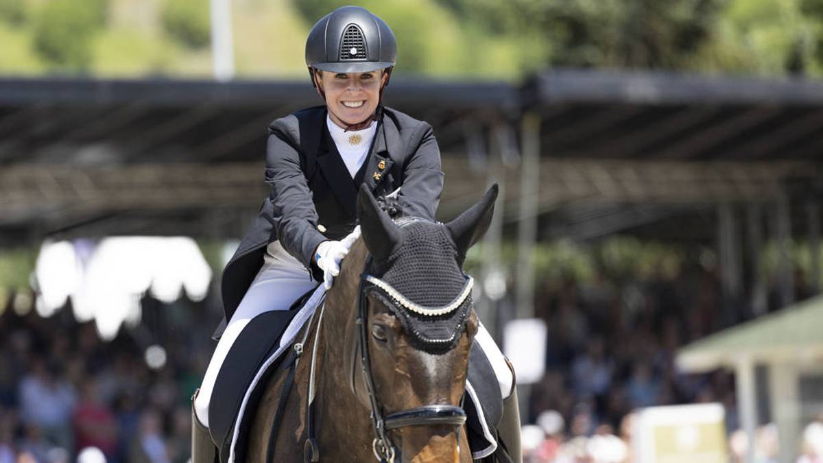 Reiten (Dressur): Jessica von Bredow-Werndl ist als Titelverteidigerin im Einzel und in der Mannschaft die große deutsche Hoffnung für Paris. Das Team im Springreiten und Julia Krajewski in der Vielseitigkeit sind weitere Gold-Chancen.