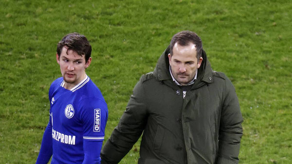"Es ist zum Kotzen" - Auf Schalke liegen die Nerven blank