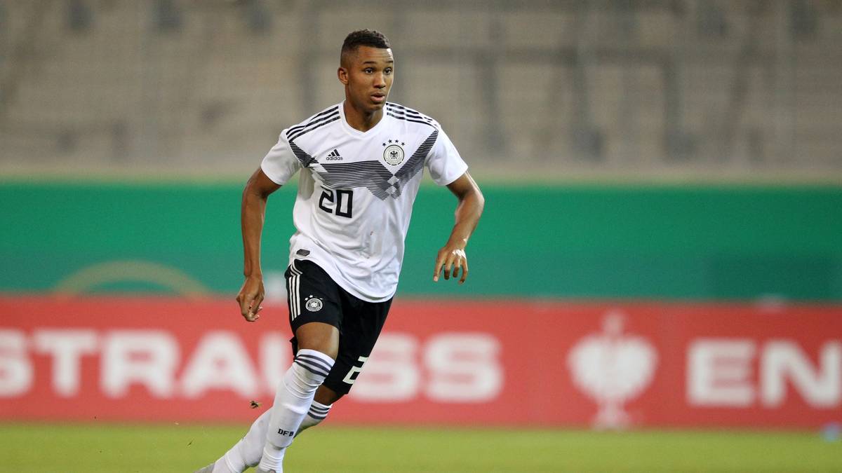 FELIX UDUOKHAI (VfL Wolfsburg, 21): Entstammt der Jugend des TSV 1860 München, die schon Spieler wie die Bender-Zwillinge, Kevin Volland oder Julian Weigl hervorgebracht hat. Pendelt in seinem zweiten Bundesliga-Jahr noch zwischen Bank und Spielfeld. Ex-Mitspieler Ivica Olic sagte einst, Uduokhai erinnere ihn an "den jungen Jerome Boateng"