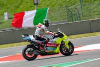 Marco Bezzecchi wechselt 2025 zu Aprilia, fährt an der Seite von Jorge Martín. Aprilia setzt auf italienisches Duo für neue Erfolge in der MotoGP.