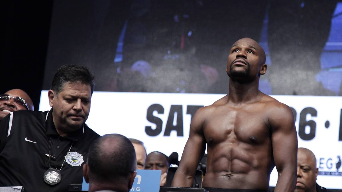 Mayweather hat keine Probleme mit dem Gewicht. Er bringt nur 149,5 Pfund auf die Waage