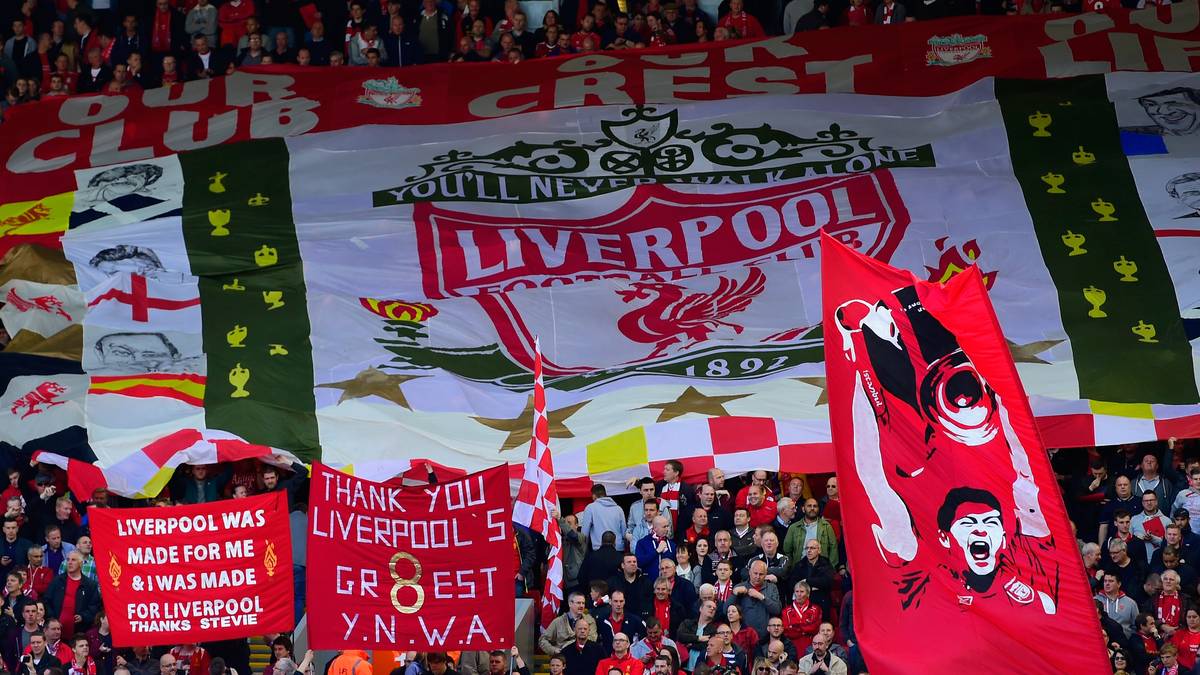 Die Stimmung im Stadion ist prächtig