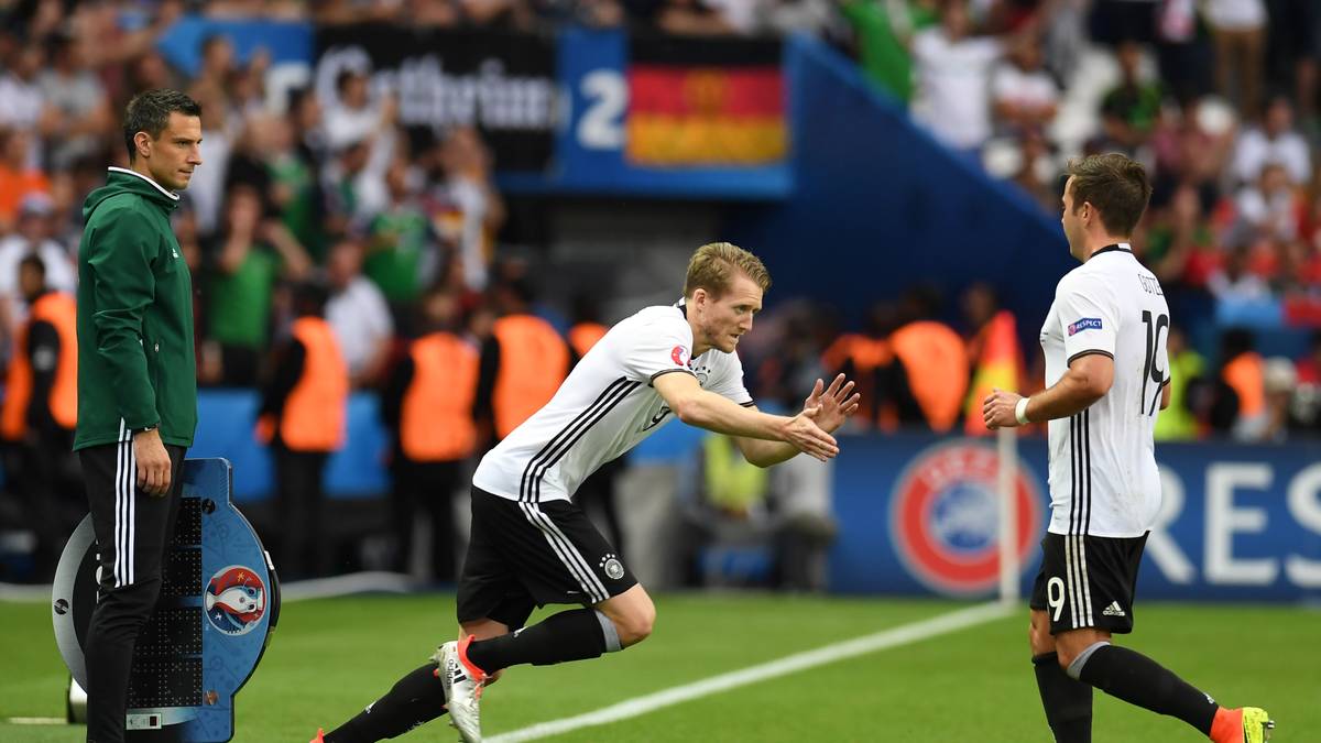 Machte jeweils ordentlich Dampf, wenn er eingewechselt wurde. Darf gerne wiederkommen, wird aber wohl sein ganzes Leben vor allem Joker bleiben im DFB-Team. Gesamteindruck: Note 3,5
