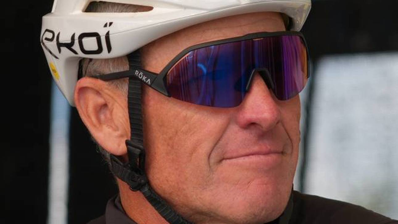 Lance Armstrong feiert die Bestmarke von Tadej Pogacar