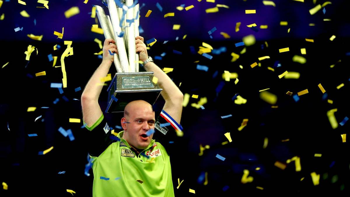 Gewinner van Gerwen durfte sich über 500.000 Pfund freuen, während sich der Sieger von 2018, Rob Cross, noch mit 400.000 Pfund "begnügen" musste. Auch 2020 haben es die Veranstalter geschafft, die Rekordsumme aus dem vergangenen Jahr wieder für das Darts-Highlight im Londoner Alexandra Palace zu garantieren