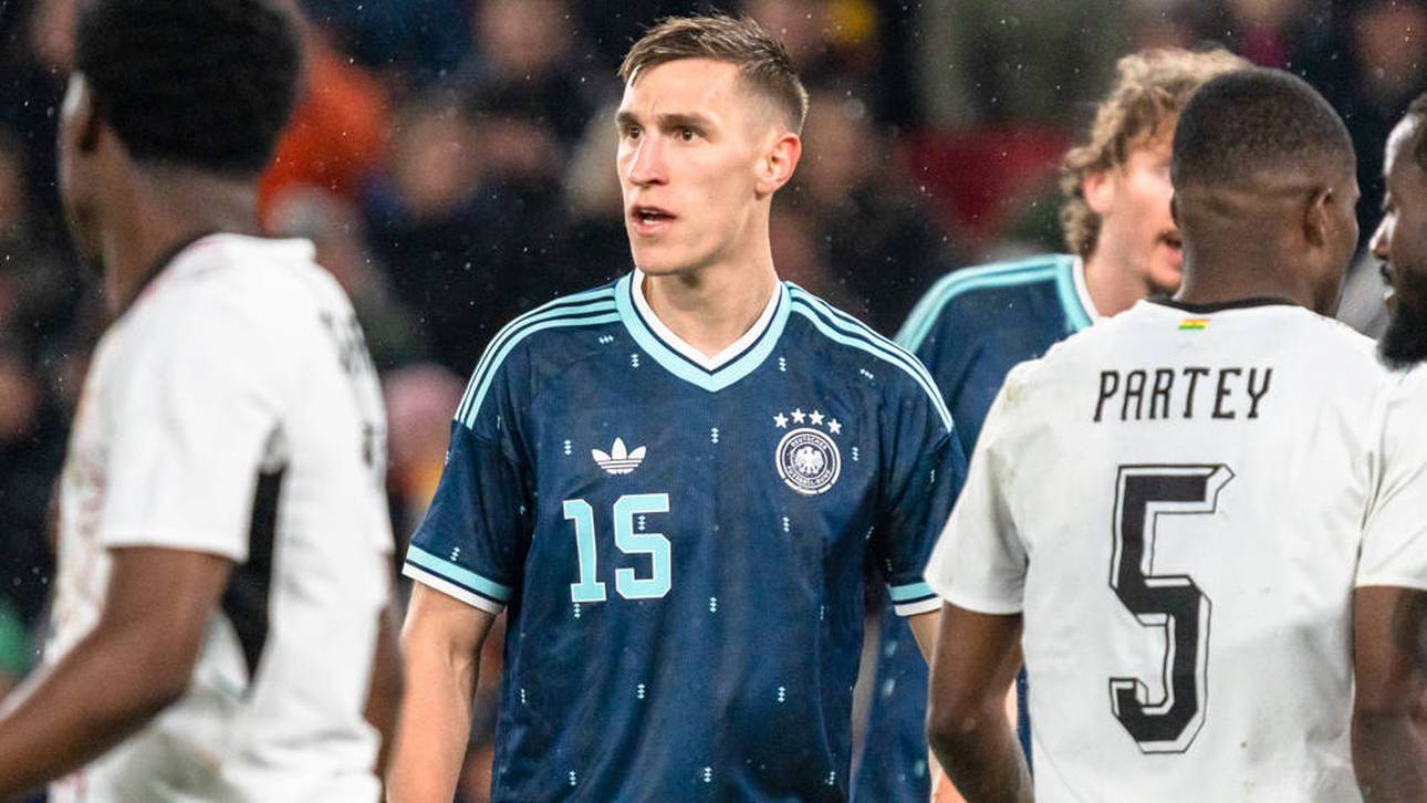 Nico Schlotterbeck im DFB-Trikot beim Testspiel gegen Ghana