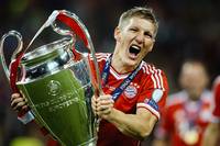 Bastian Schweinsteiger ist einer der erfolgreichsten und besten deutschen Fußballer aller Zeiten. Vom Lausbub, zum Leader, zur Legende - Das ist seine Geschichte.