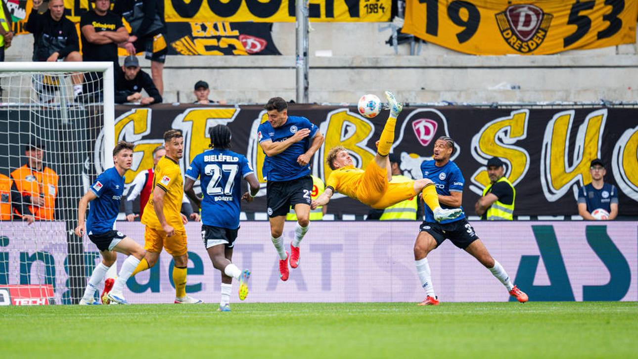 Kommentator feiert „Tor des Jahres“