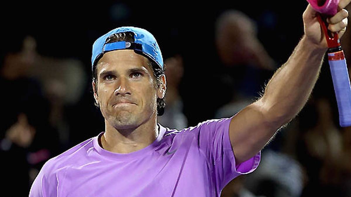 Tommy Haas erlebt derzeit seinen x-ten Frühling. In Miami erreicht der 34-Jährige das Halbfinale. Zuvor schaltet er den Weltranglistenersten Novak Djokovic aus und zeigt, was noch in ihm steckt. SPORT1 blickt auf seine Karriere