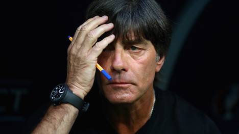 Joachim Löw hat sich noch nicht auf seine Zukunft als Bundestrainer festgelegt