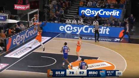Ratiopharm Ulm spielt sich immer mehr in einen Rausch! Gegen den Mitteldeutschen BC bleibt die Partie nur anfangs spannend, ehe Ulm noch vor der Pause heißläuft. 