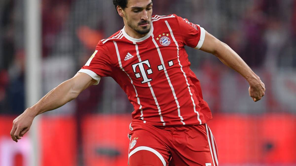 MATS HUMMELS: Weniger erfolgreich lief der Einsatz von Hummels gegen Borussia Dortmund, als er 2018 mit einer Grippe aufspielte. Am Ende verlor Bayern mit 2:3 und Hummels gestand im Interview nach der Partie bei "Sky", dass er eigentlich nicht fit genug war, um zu spielen