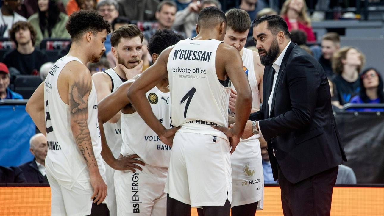 Schröder-Klub trennt sich von Guard