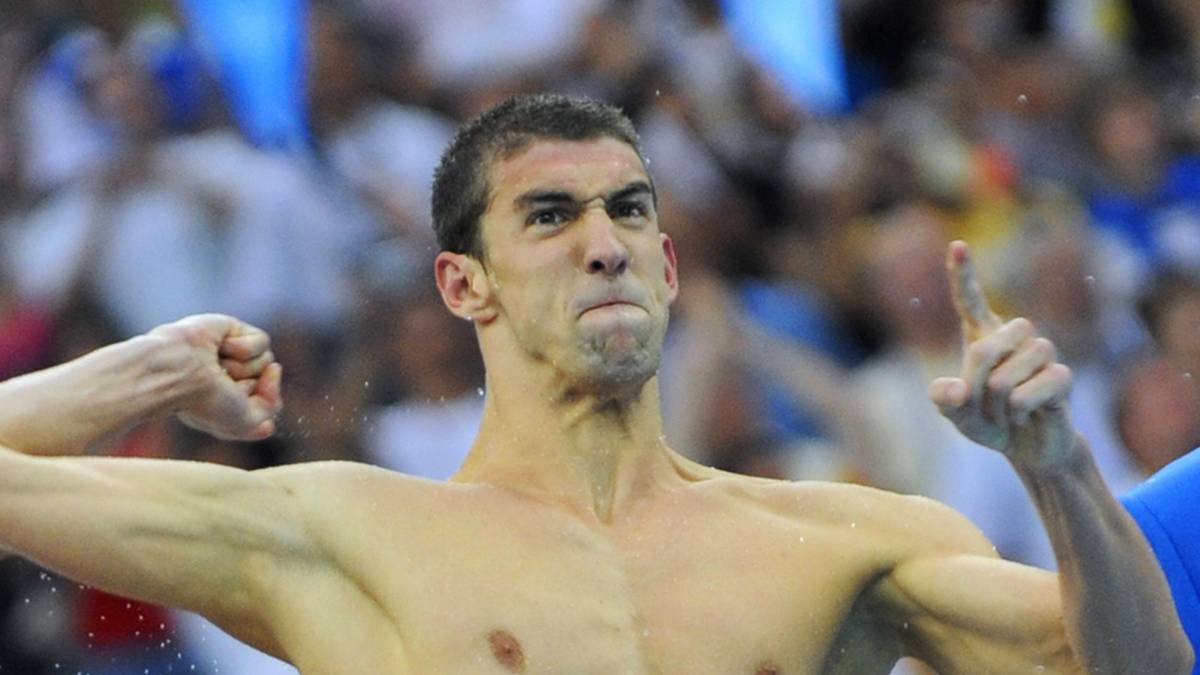 Auf dem Weg dorthin stellte Phelps zudem sieben Weltrekorde und einen weiteren olympischen Rekord auf. Kein Wunder, dass der inzwischen 23-malige Olympiasieger nach seiner achten Goldmedaille mit der 4x100-m-Lagenstaffel seinen Emotionen freien Lauf ließ