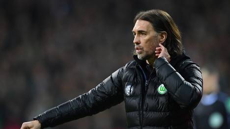 Martin Schmidt steht beim VfL Wolfsburg in der Kritik