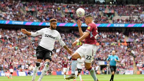Anwar El Ghazi erzielte das 1:0 für Aston Villa gegen Derby County