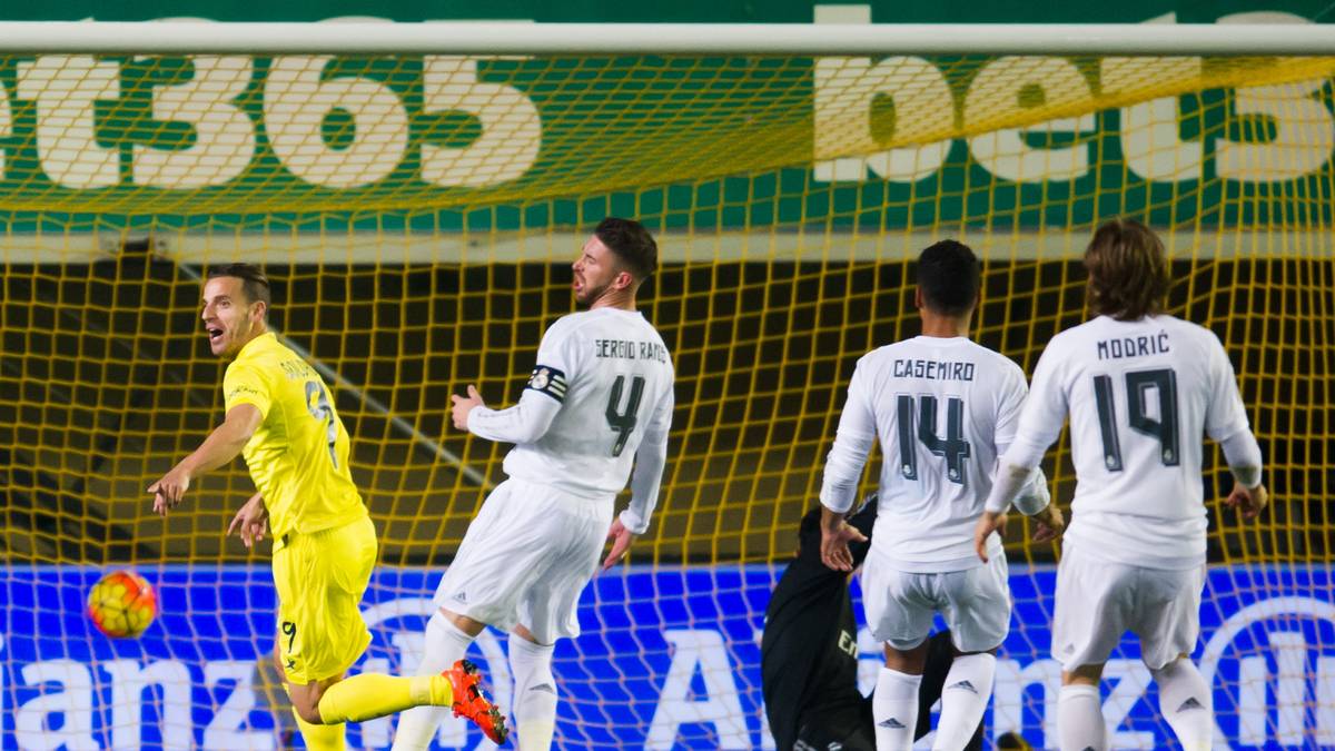 Vor allem die vermeintlich Großen aus Madrid und Barcelona tun sich im kleinen Villarreal, das in der Provinz Castellon im Osten des Landes liegt, häufig sehr schwer. Der Verein ist mehr als nur das Aushängeschild des "königlichen Dorfs", wie der Name Villarreal sinngemäß übersetzt heißt. Den Zusatz "Real" hat die Stadt dank des Königs Jakob I. von Aragon, der sie im Jahre 1247 erbauen lässt