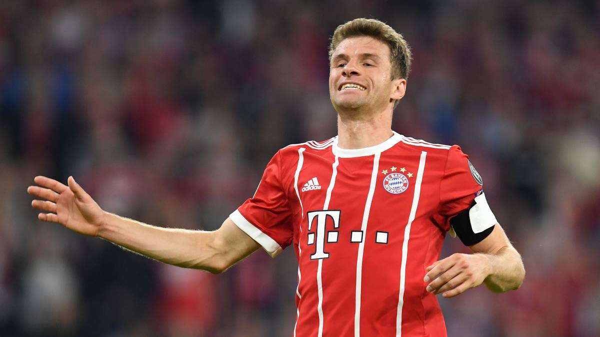 THOMAS MÜLLER: Der Kapitän tat sich lange Zeit schwer gegen die massierte Real-Defensive, zumal er nach Robbens Aus auf die ungeliebte rechte Seite musste. Nach der Pause etwas stärker, aber ohne entscheidende Szenen. SPORT1-Note: 4