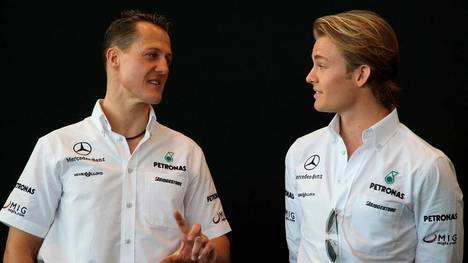 Michael Schumacher (l.) und Nico Rosberg waren drei Jahre gemeinsam bei Mercedes