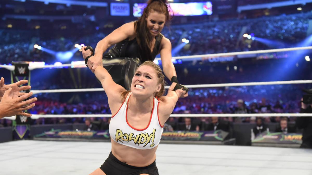 Einstecken muss Rousey auch etwas, wäre sonst ja auch langweilig
