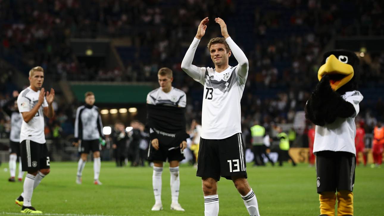 Warum der DFB adidas treu bleibt