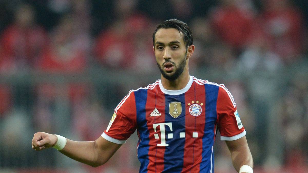 MEDHI BENATIA: Offensiv bei Standards brandgefährlich und per Kopf mit dem umjubelten Führungstreffer (7.). Defensiv allerdings immer wieder mit Stellungsfehlern, vor allem vor dem 1:2, wo er viel zu weit rausrückte und den Raum damit für den Gegner öffnete. Auch beim 1:1 nicht optimal. SPORT1-Note: 3,5