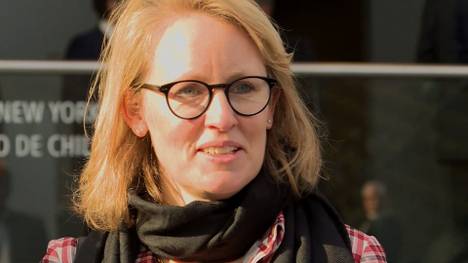 Die Zeit von Donata Hopfen an der Spitze der DFL ist vorbei. Schon nach knapp einem Jahr wird sie als mächtigste Frau des deutschen Fußballs wieder abgesetzt - und hegt darüber durchaus Groll.