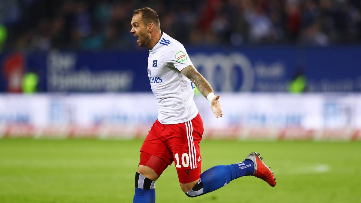PLATZ 9: Pierre-Michel Lasogga (Hamburger SV) - 13 Tore