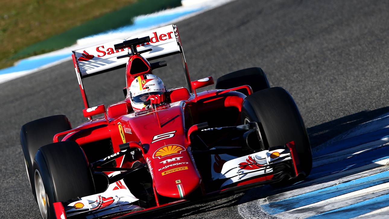 Vettel mit Bestzeit bei Debüt