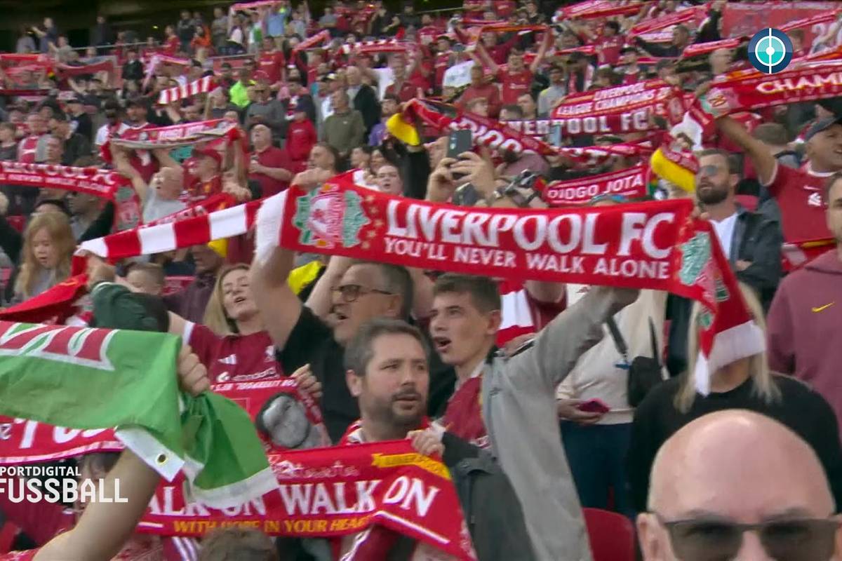 Das erste von zwei Testspielen zwischen dem FC Liverpool und Athletic Bilbao steht im Zeichen des verunglückten Diogo Jota. Nach 20 Minuten steht sogar das Spiel, um des verstorbenen LFC-Spielers zu gedenken.