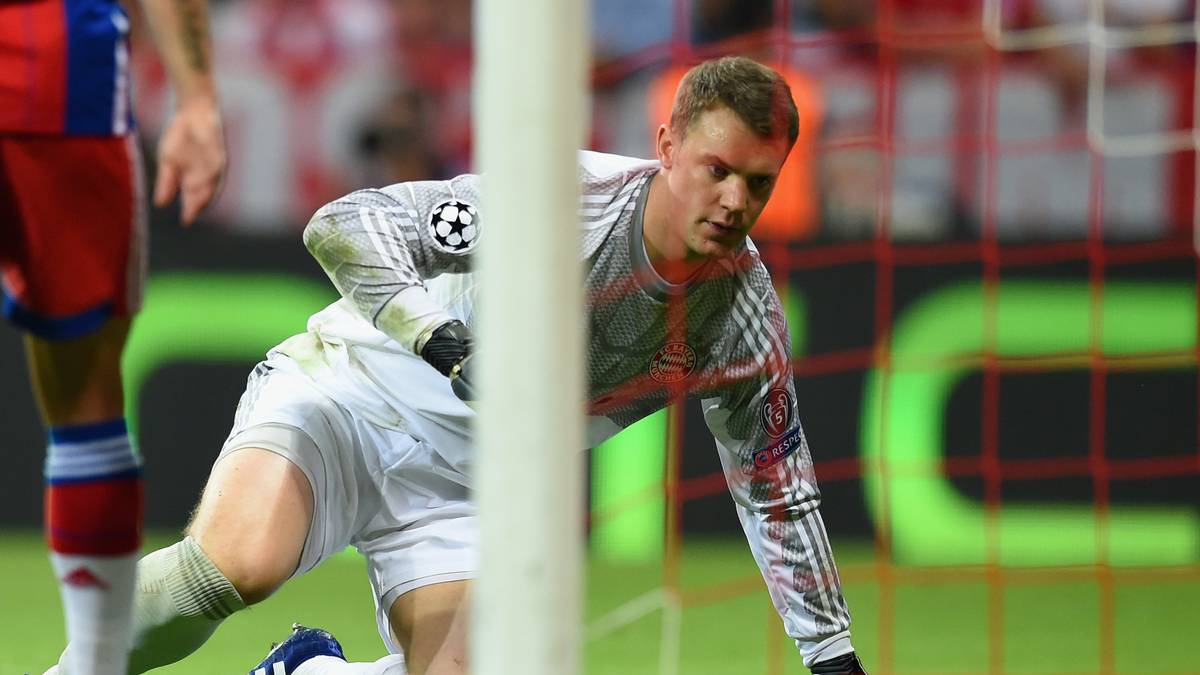 MANUEL NEUER: Verhinderte früh mit einer Glanztat gegen Rakitic das 0:1 (5.). Bei beiden Gegentreffern chancenlos. Ansonsten selten gefordert und mit vergleichsweise wenig Ballkontakten. SPORT1-Note: 3